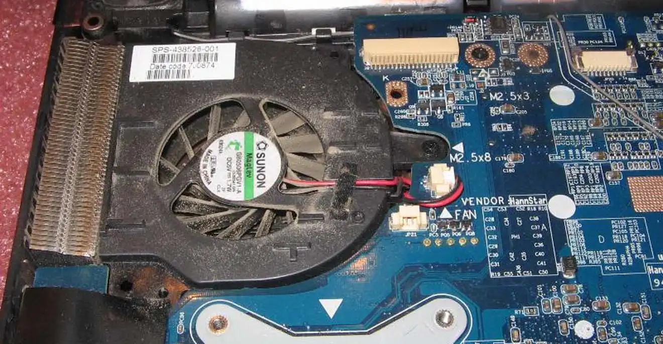 чистка ноутбука Compaq в Чехове