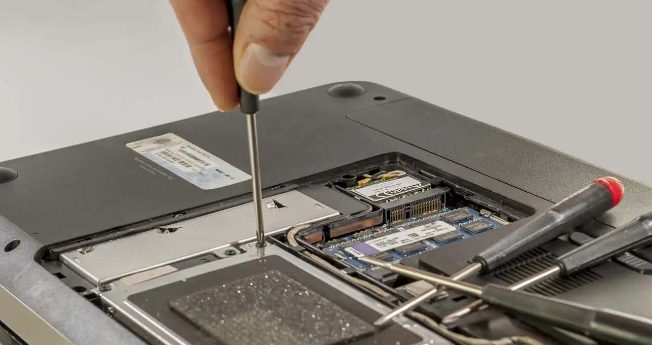 HP ноутбук ремонт в Чехове