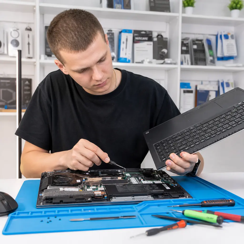 заменить клавиатуру на ноутбуке Acer в Чехове